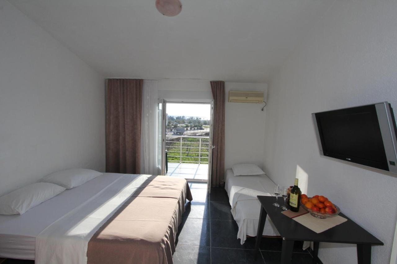 Villa Emeja - Bar - Montenegro Eksteriør billede