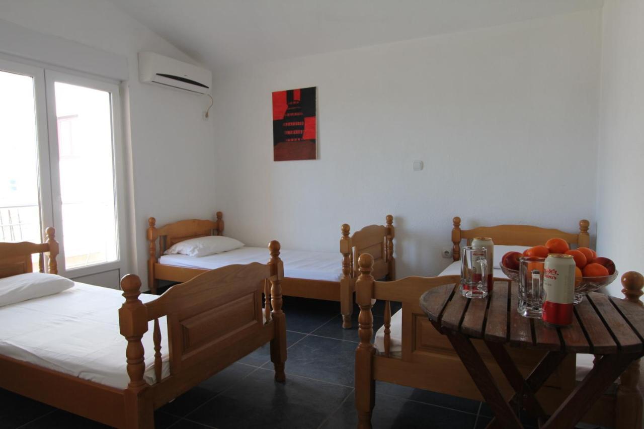 Villa Emeja - Bar - Montenegro Eksteriør billede