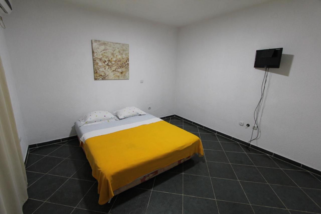Villa Emeja - Bar - Montenegro Eksteriør billede