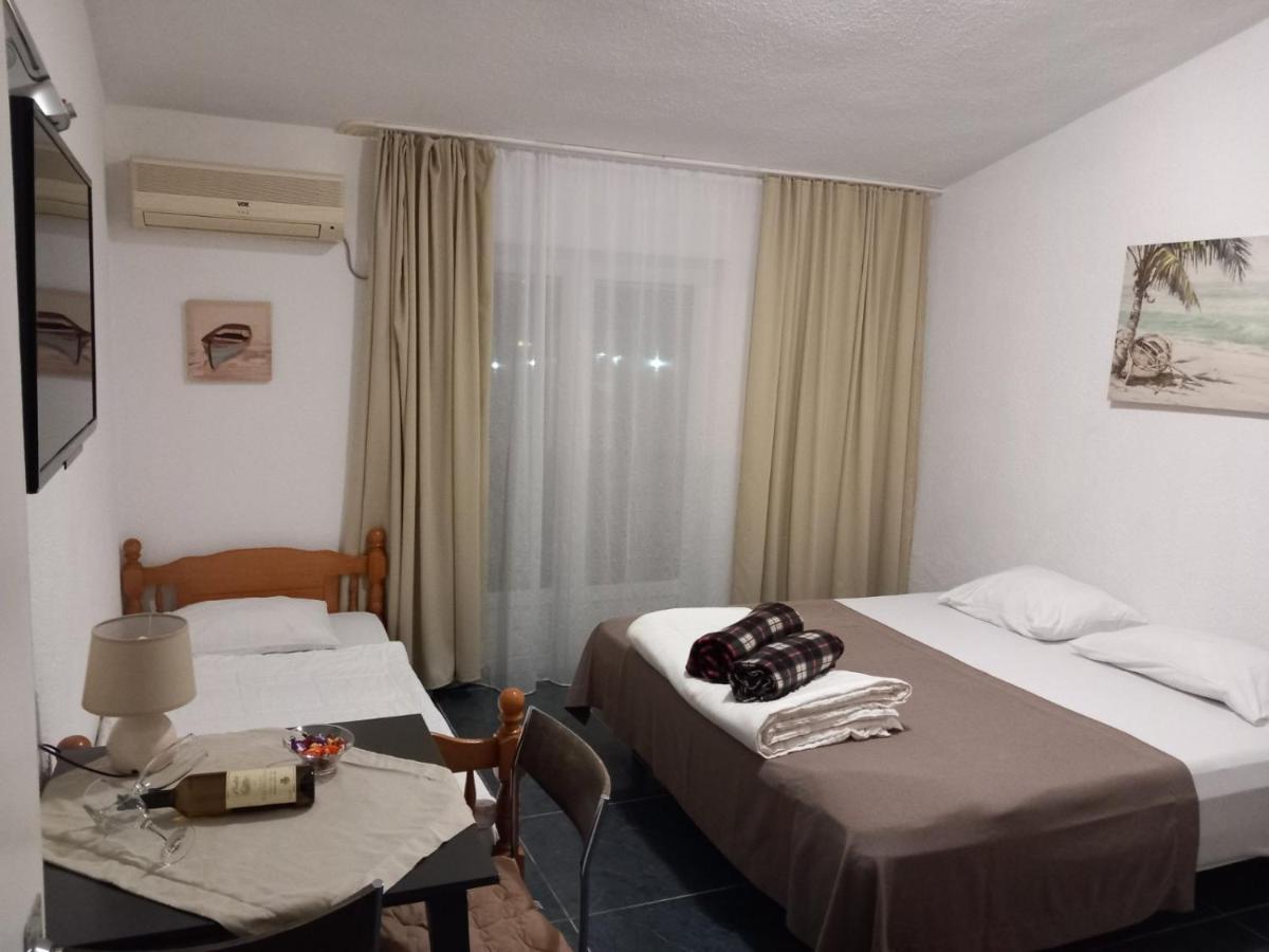 Villa Emeja - Bar - Montenegro Eksteriør billede